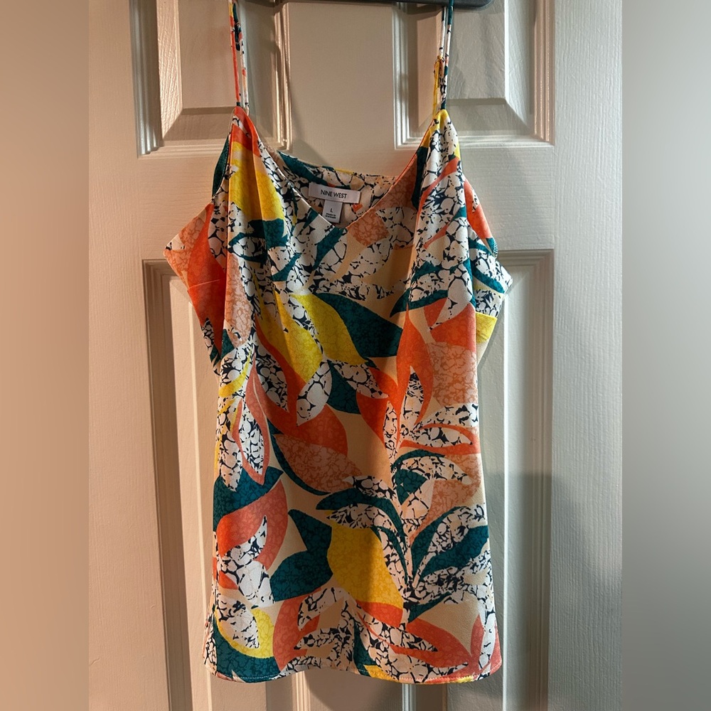 Nine West Large  Camisole white orange green